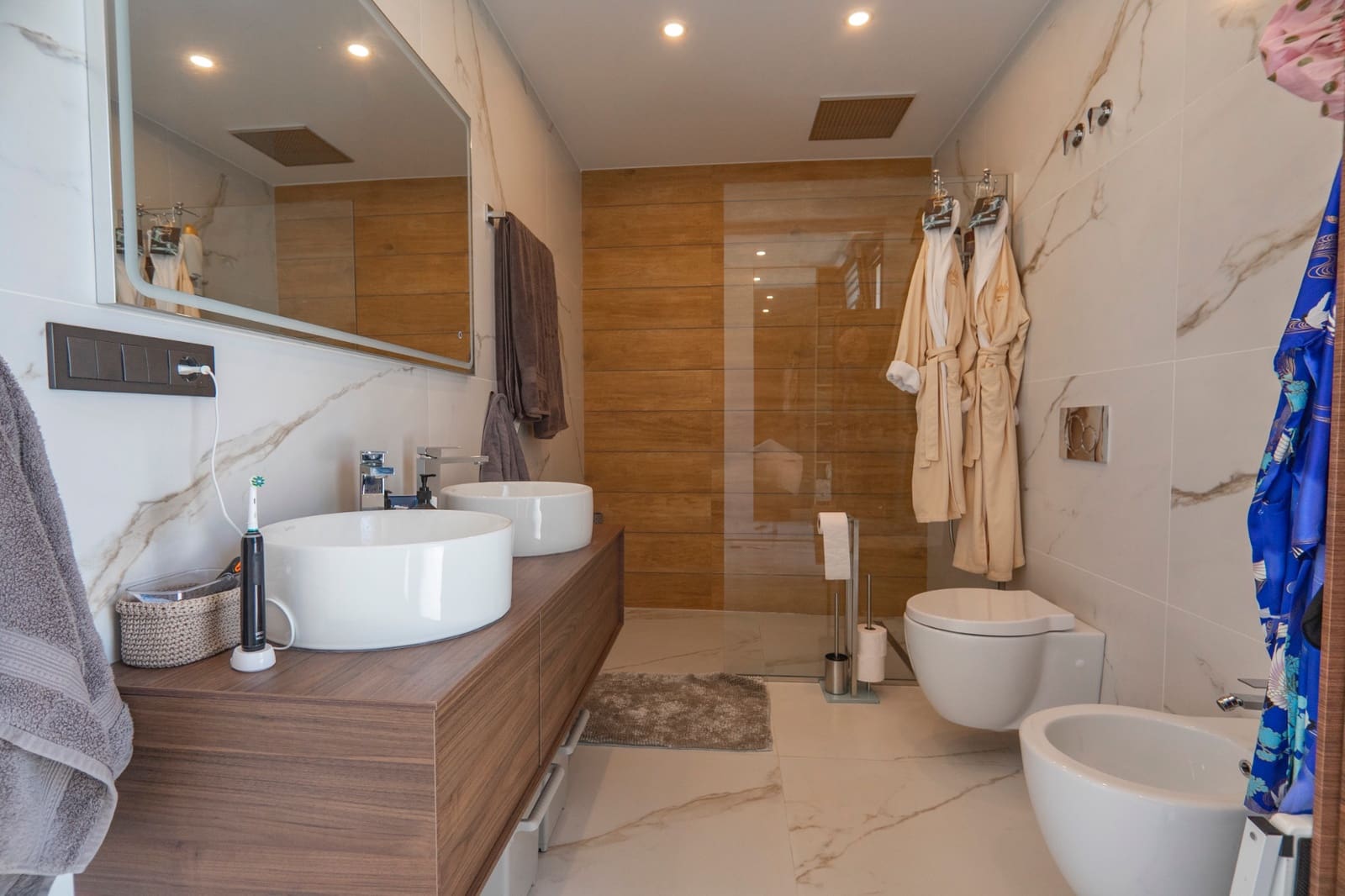 4 bedroom Villa for sale in Ciudad Quesada with pool - € 975,000 (Ref: 9000305)