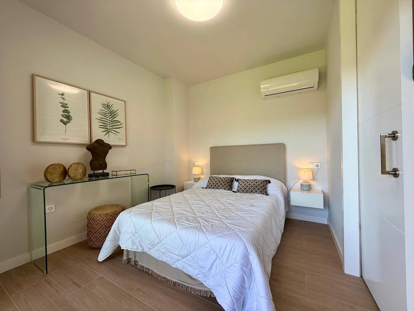 2 makuuhuone Huoneisto myytävänä paikassa Villamartin mukana uima-altaan - 259 000 € (Ref: 9040298)