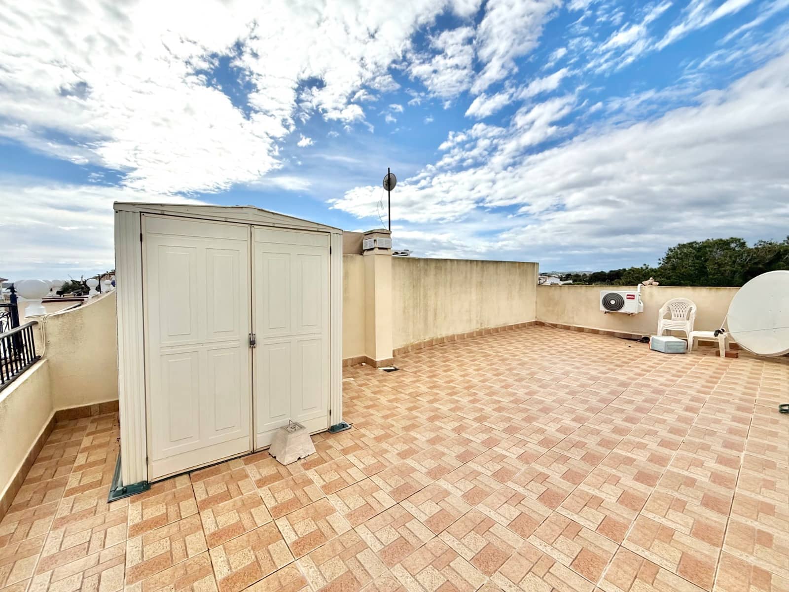 2 bedroom Apartment for sale in Lo Pepin with pool - € 115,000 (Ref: 9041035)