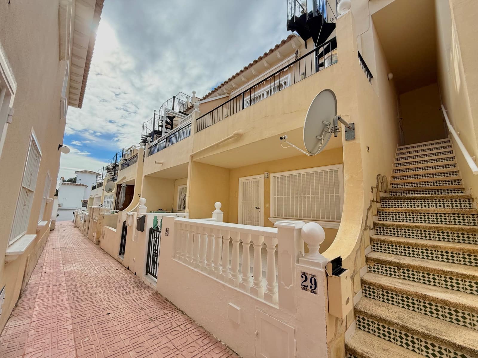 2 bedroom Apartment for sale in Lo Pepin with pool - € 115,000 (Ref: 9041035)