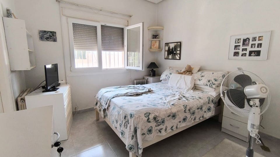 3 camera da letto Villa in vendita in Pueblo Bravo con piscina - 450.000 € (Rif: 9043834)