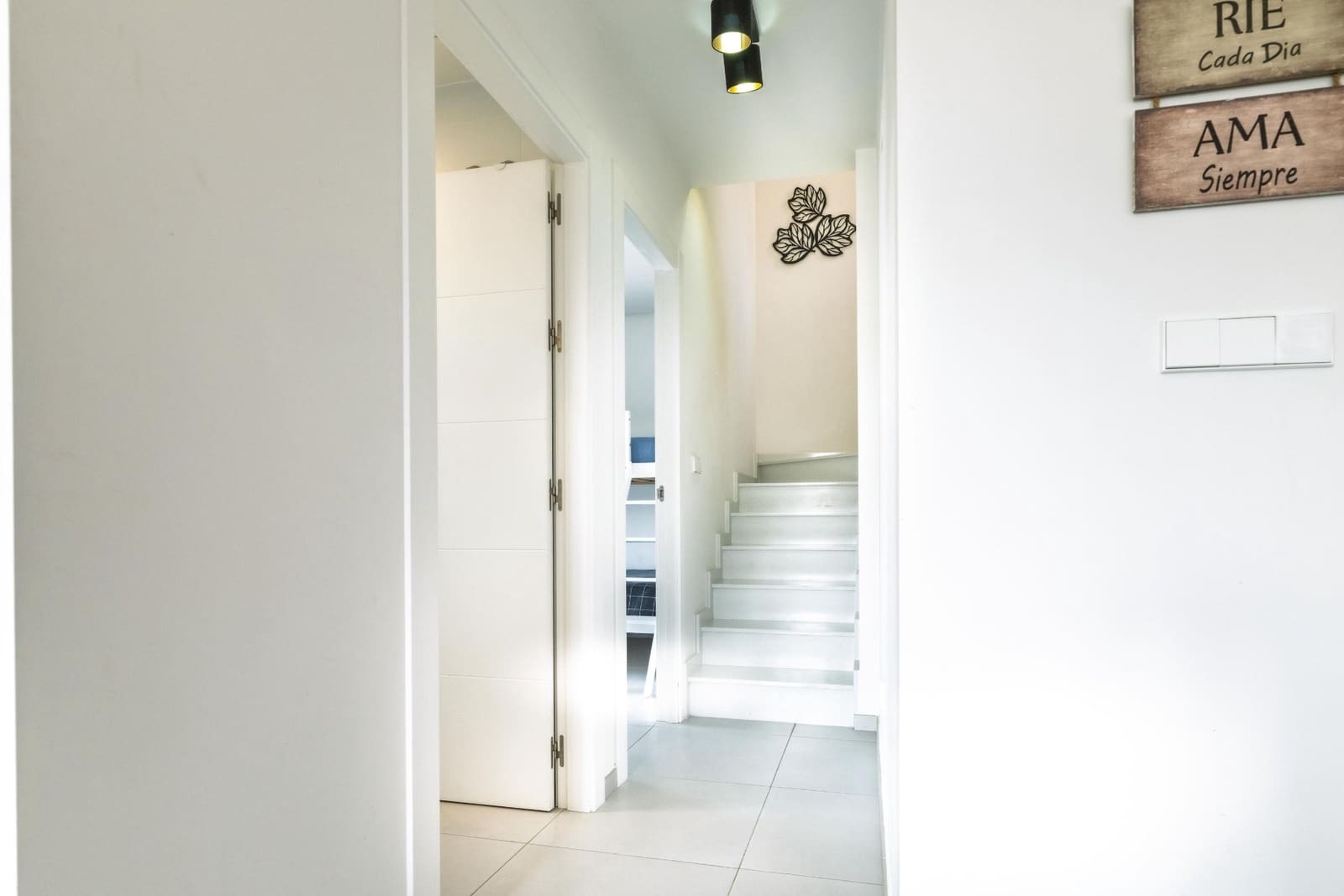 3 soveværelse Semi-Rækkehus til salg i Aguas Nuevas med swimmingpool - € 299.900 (Ref: 9060204)