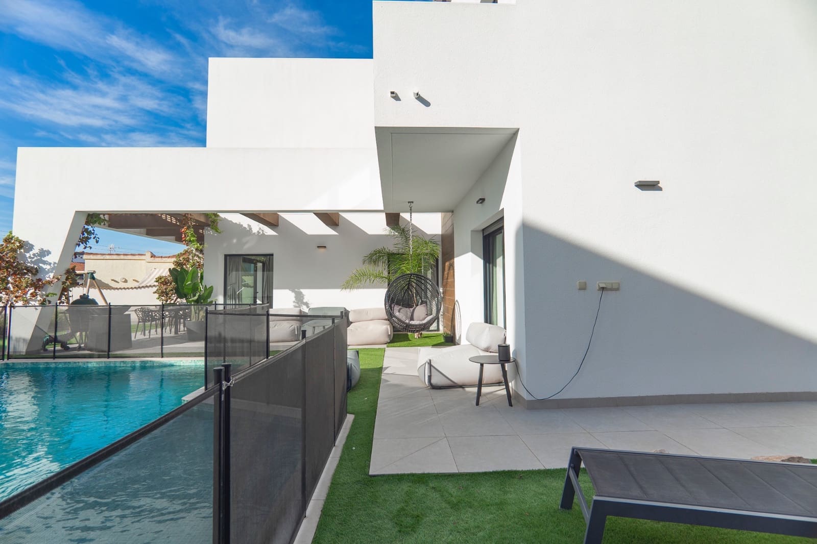 4 bedroom Villa for sale in Ciudad Quesada with pool - € 699,950 (Ref: 9073969)