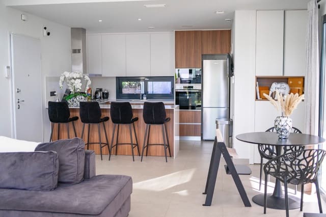 4 soveværelse Villa til salg i Ciudad Quesada, Rojales med swimmingpool - € 699.950 (Ref: 9073969)