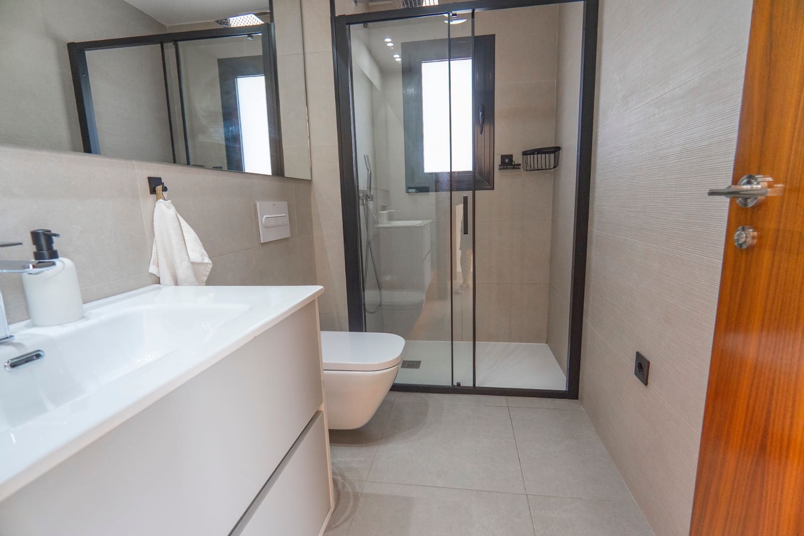 4 bedroom Villa for sale in Ciudad Quesada with pool - € 699,950 (Ref: 9073969)