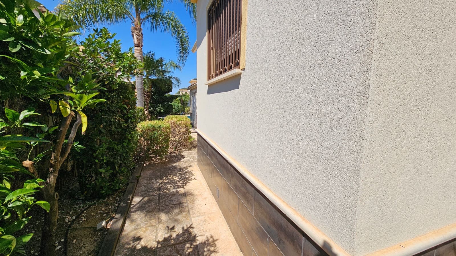 4 makuuhuone Huvila myytävänä paikassa Dona Pepa mukana uima-altaan - 565 000 € (Ref: 9091936)