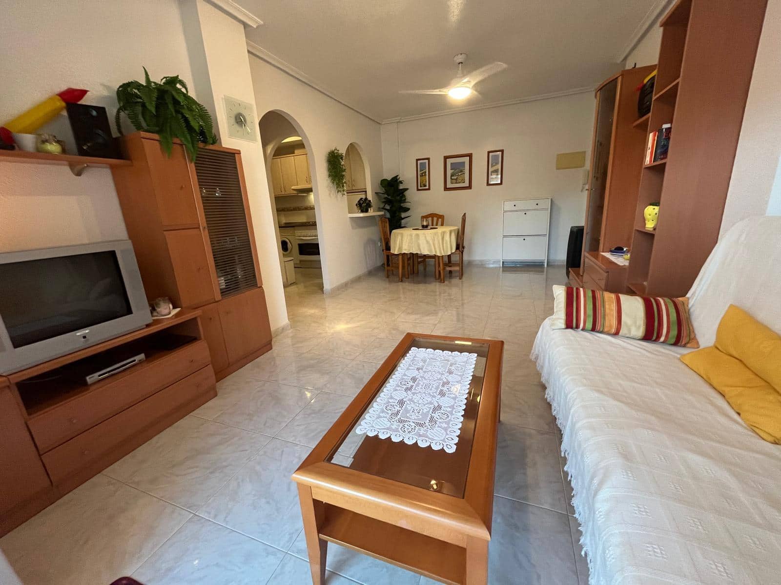 1 Zimmer Apartment zu verkaufen in Playa Flamenca mit Pool - 128.750 € (Ref: 9099754)