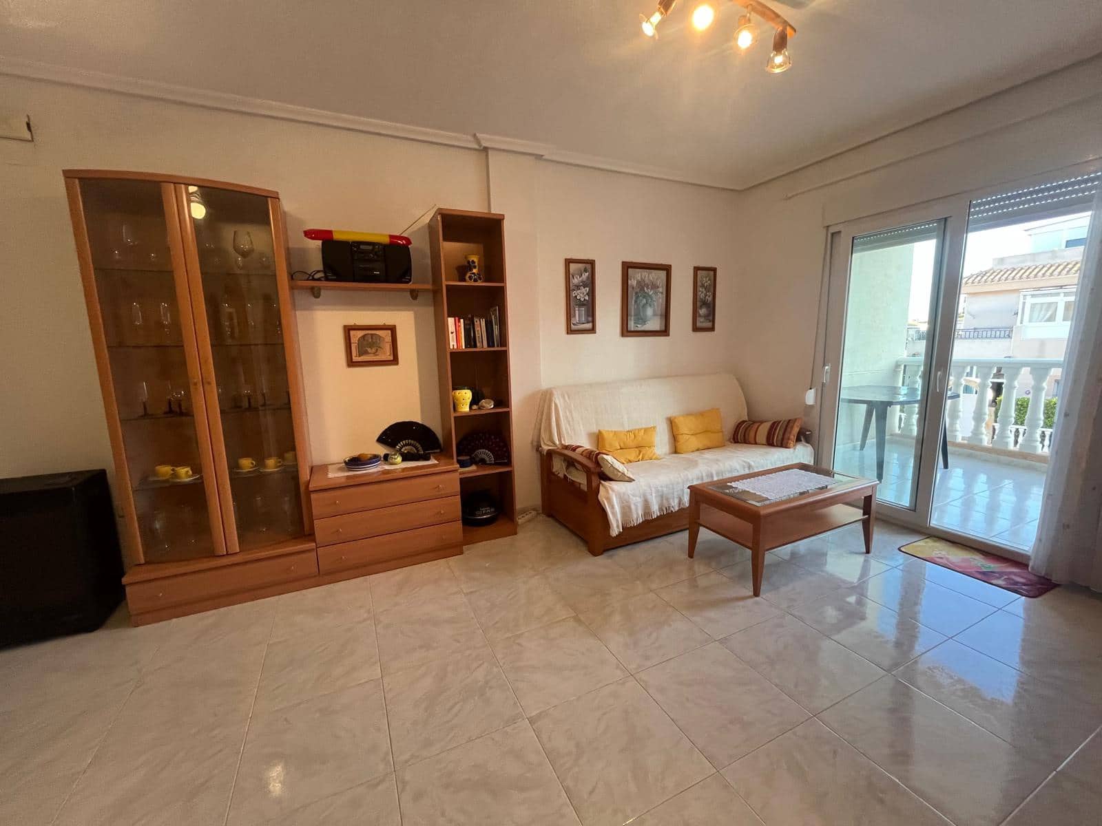 1 Zimmer Apartment zu verkaufen in Playa Flamenca mit Pool - 128.750 € (Ref: 9099754)