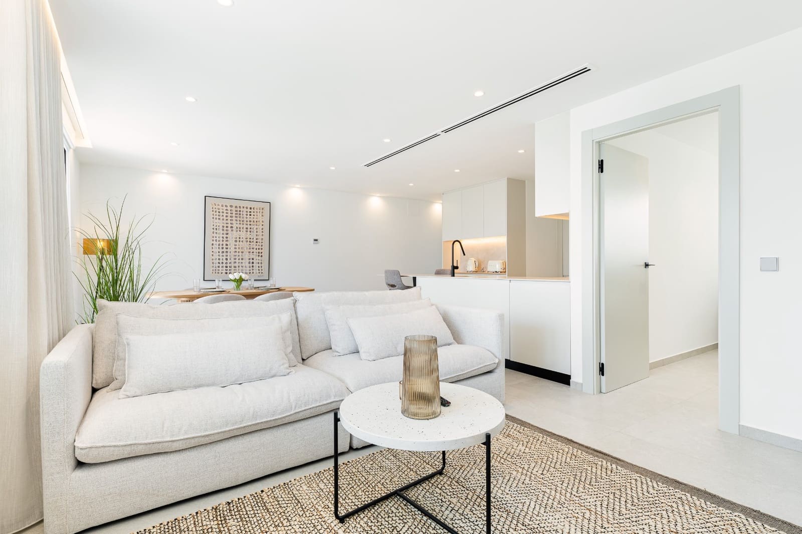 Apartamento de 3 habitaciones en Torrevieja en venta con garaje - 319.000 € (Ref: 9104674)