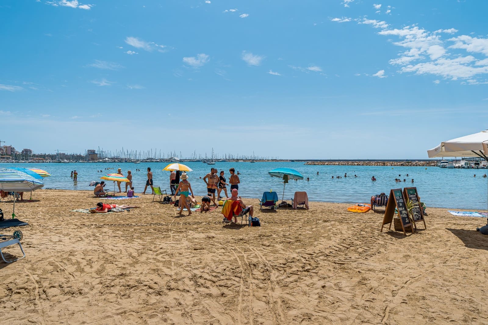 Apartamento de 3 habitaciones en Torrevieja en venta con garaje - 319.000 € (Ref: 9104674)