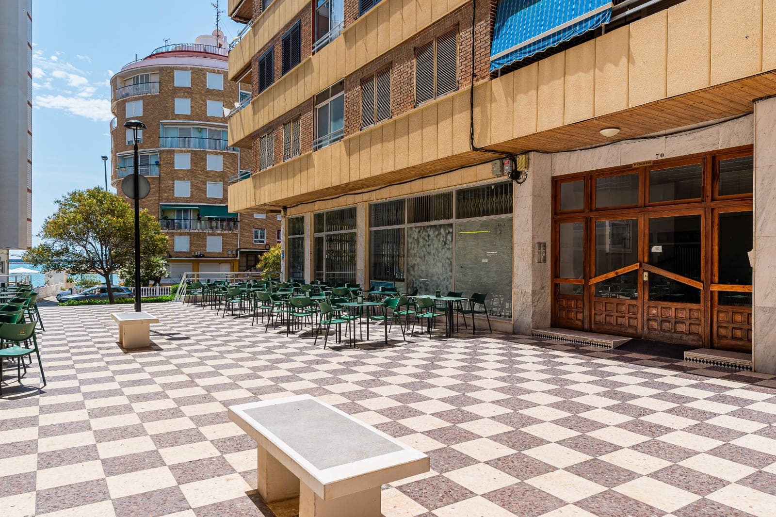 Apartamento de 3 habitaciones en Torrevieja en venta con garaje - 319.000 € (Ref: 9104674)