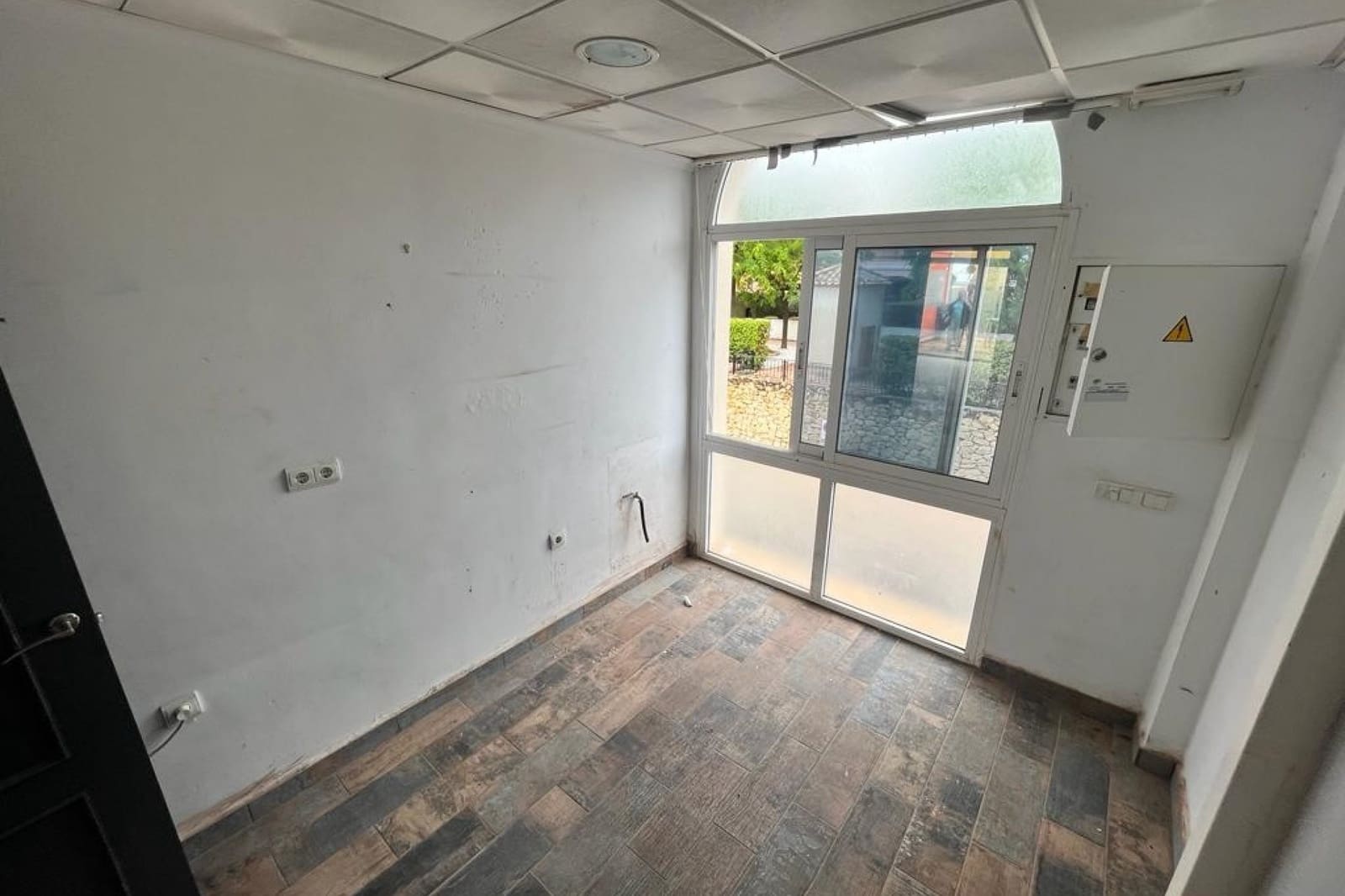 Komercyjne na sprzedaż w Algorfa z basenem - 100 000 € (Ref: 9128053)