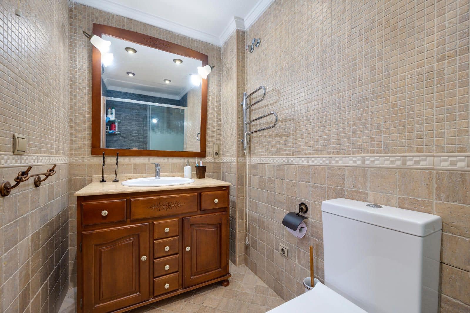 3 bedroom Apartment for sale in Torrevieja with pool - € 249,969 (Ref: 9142696)