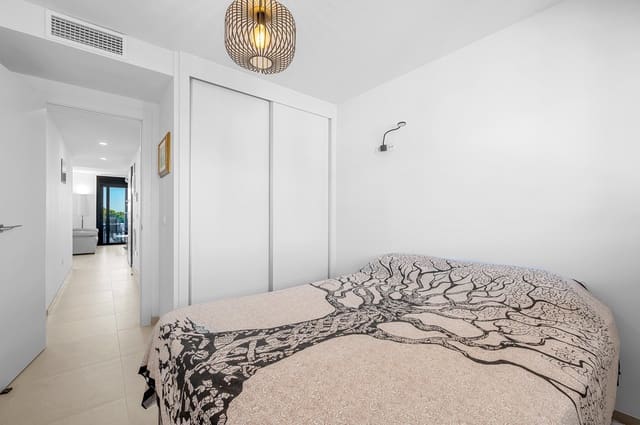 2 slaapkamer Appartement te koop in Punta Prima, Orihuela met zwembad garage - € 369.000 (Ref: 9143411)