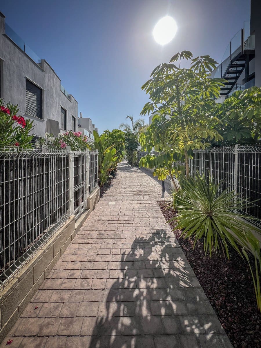 3 bedroom Apartment for sale in San Javier with pool - € 299,900 (Ref: 9177254)