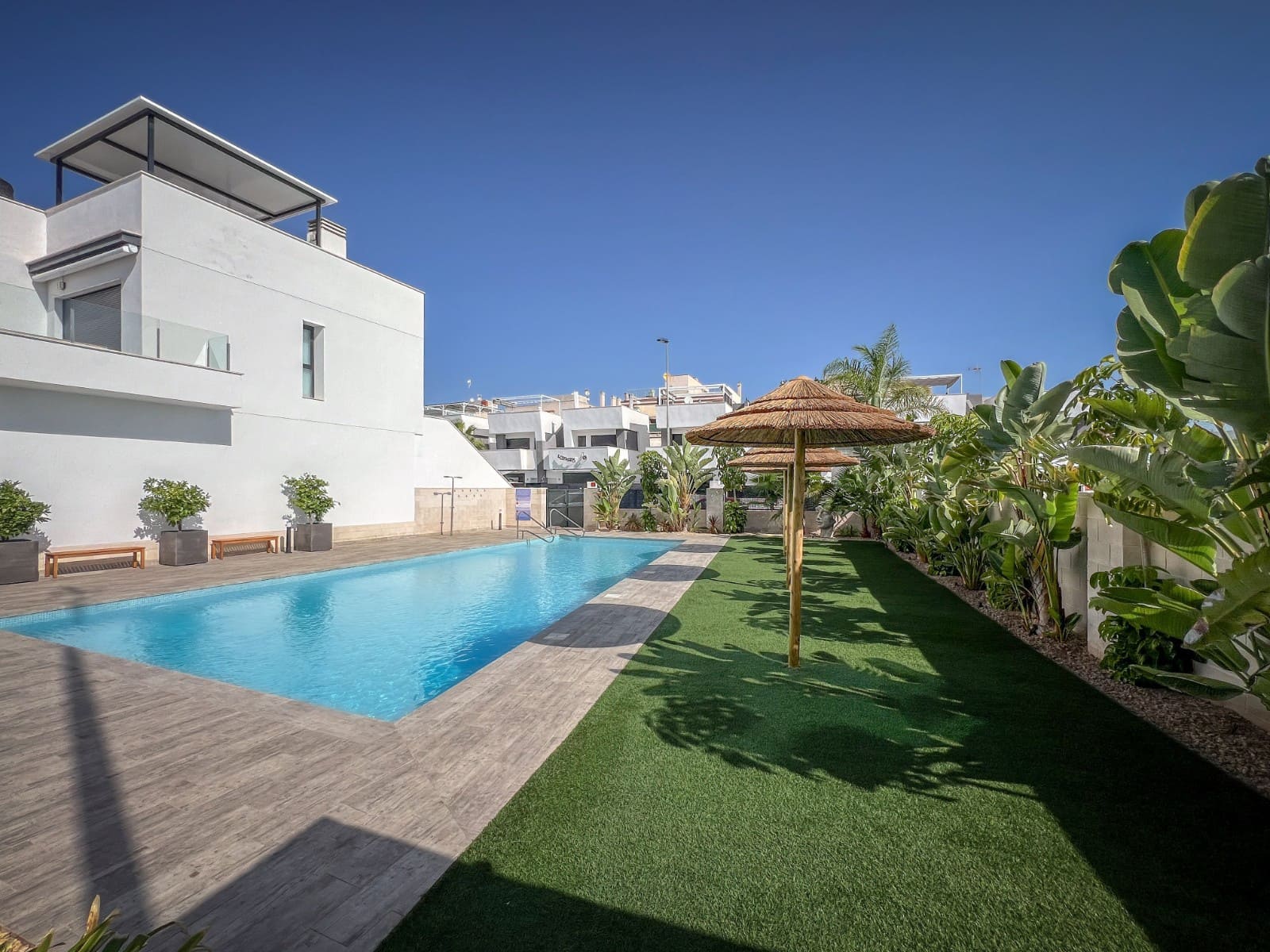 3 bedroom Apartment for sale in San Javier with pool - € 299,900 (Ref: 9177254)