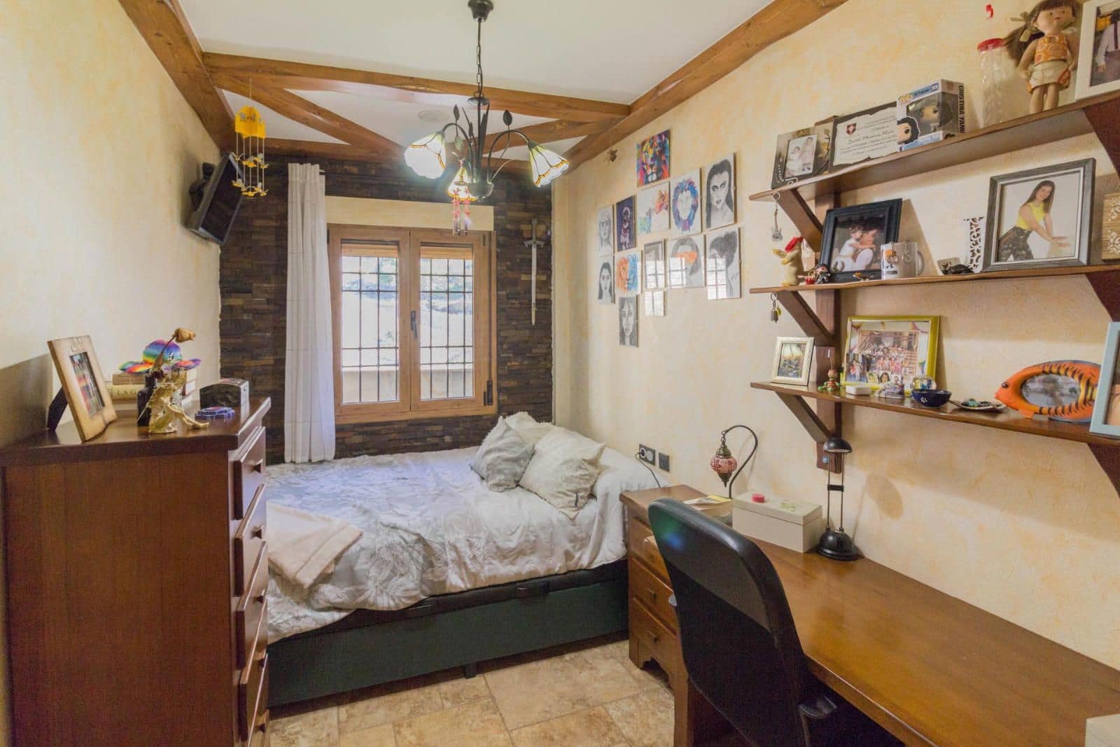 8 soveværelse Villa til salg i Redovan med swimmingpool garage - € 399.969 (Ref: 9180852)