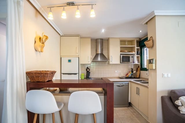 3 chambre Maison de Ville à vendre à Los Balcones - Los Altos, Torrevieja avec piscine - 285 000 € (Ref: 9198352)