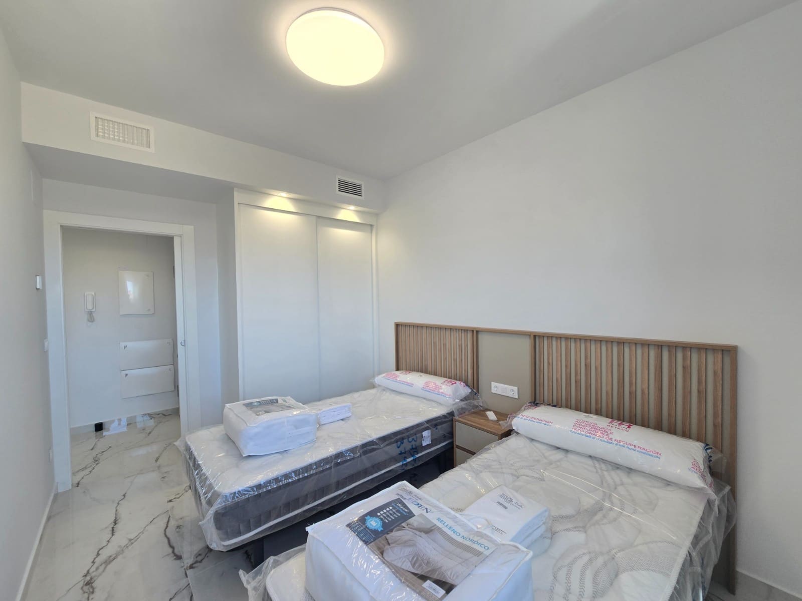 Apartamento de 2 habitaciones en Los Altos en venta con piscina garaje - 329.000 € (Ref: 9206265)