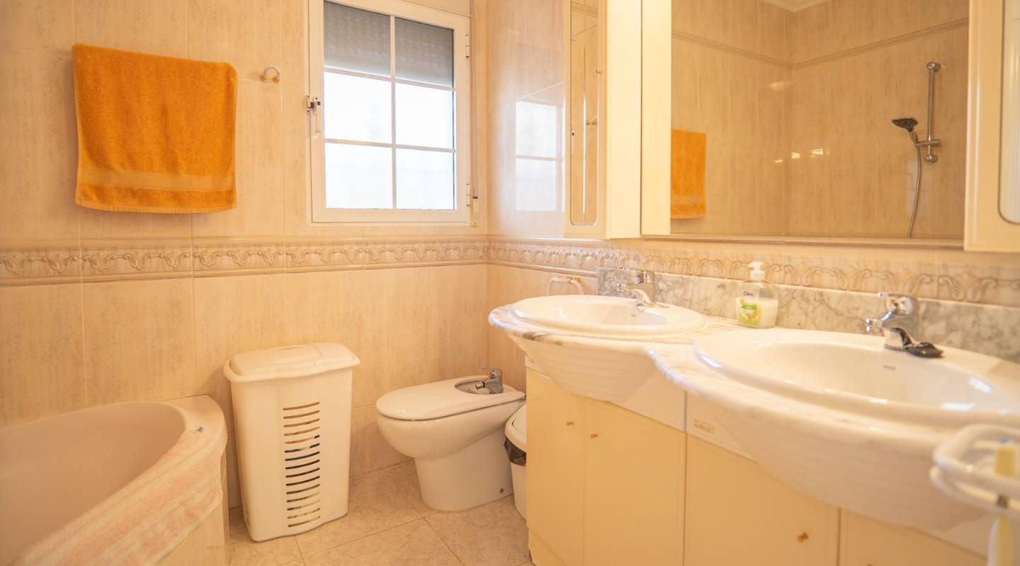 4 camera da letto Villa in vendita in Ciudad Quesada con piscina garage - 445.000 € (Rif: 9208091)