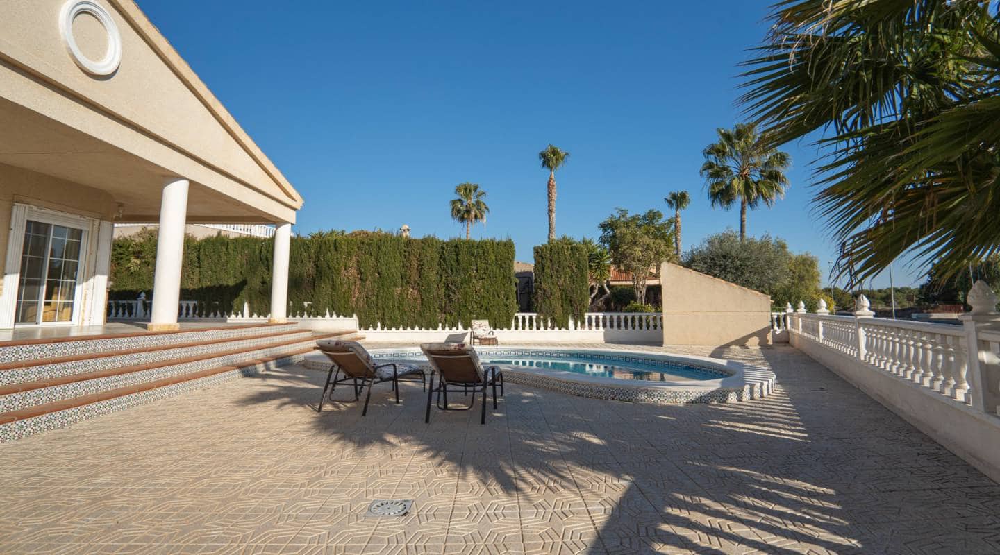 4 camera da letto Villa in vendita in Ciudad Quesada con piscina garage - 445.000 € (Rif: 9208091)