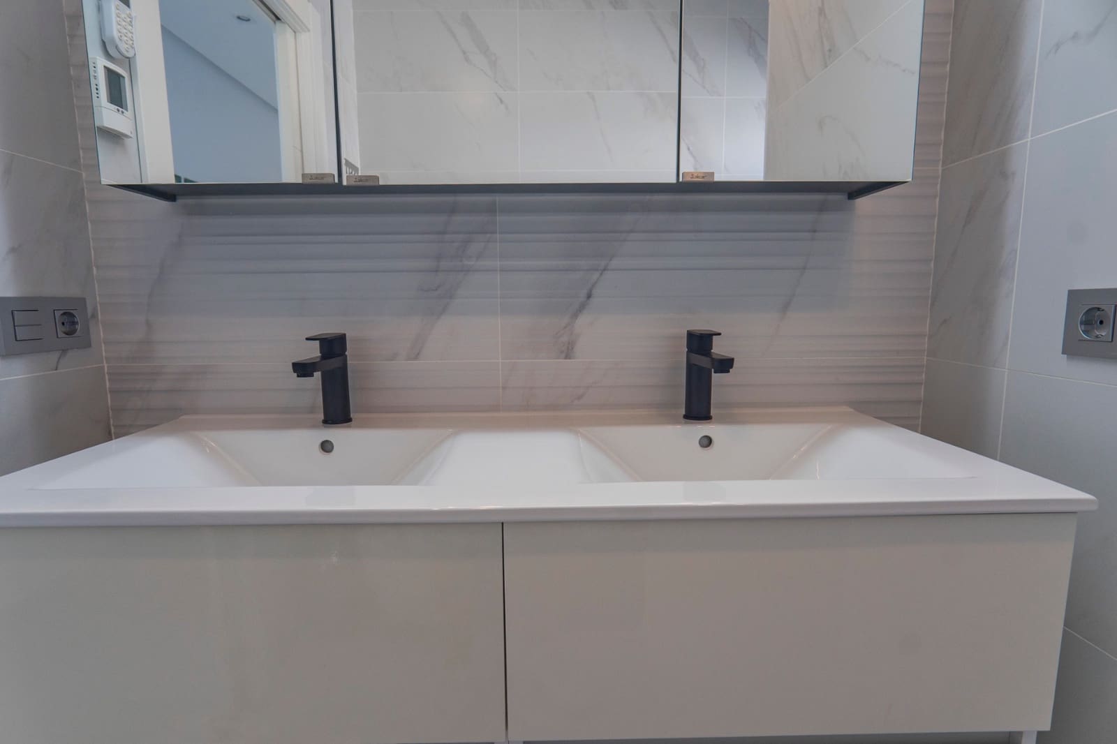 4 bedroom Villa for sale in Ciudad Quesada with pool - € 675,000 (Ref: 9227297)