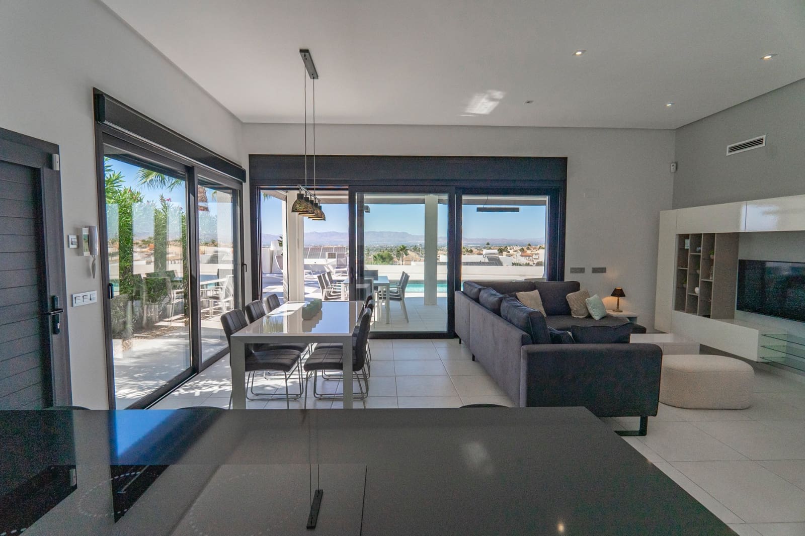 4 bedroom Villa for sale in Ciudad Quesada with pool - € 675,000 (Ref: 9227297)