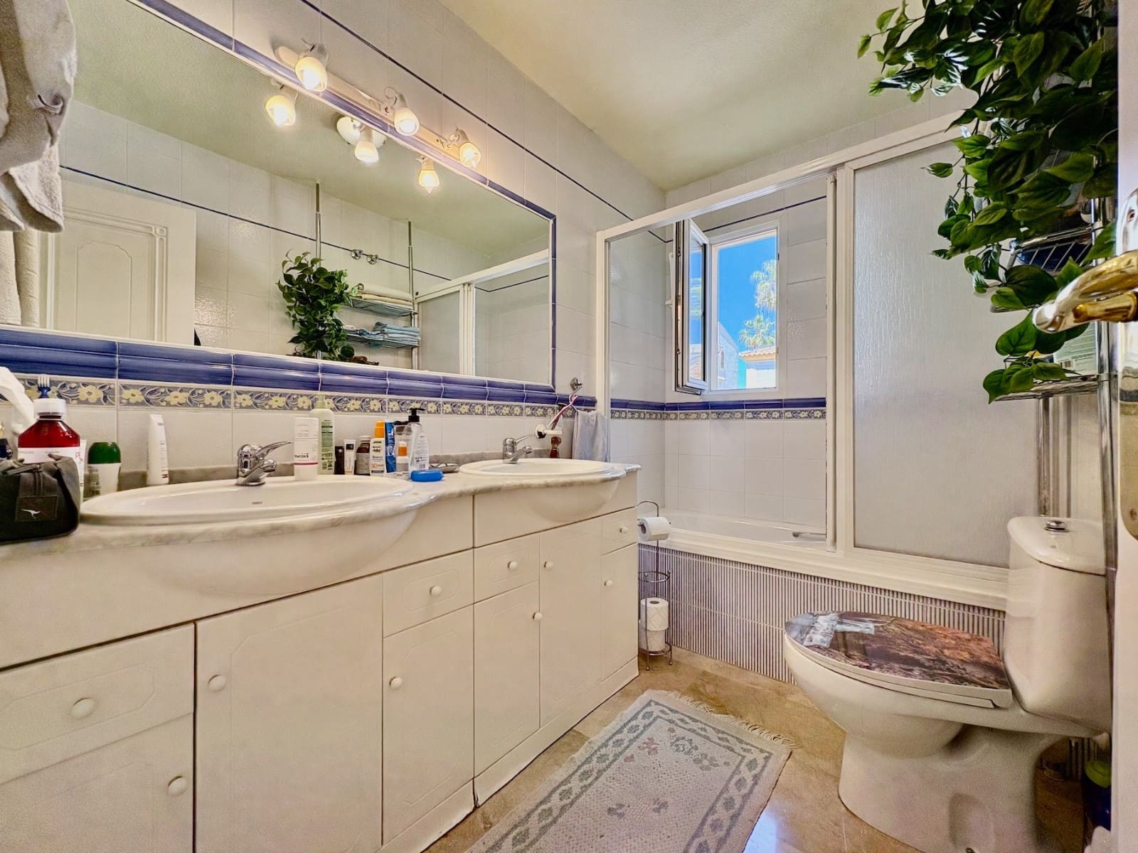 3 bedroom Villa for sale in Villamartin with pool - € 435,000 (Ref: 9231316)