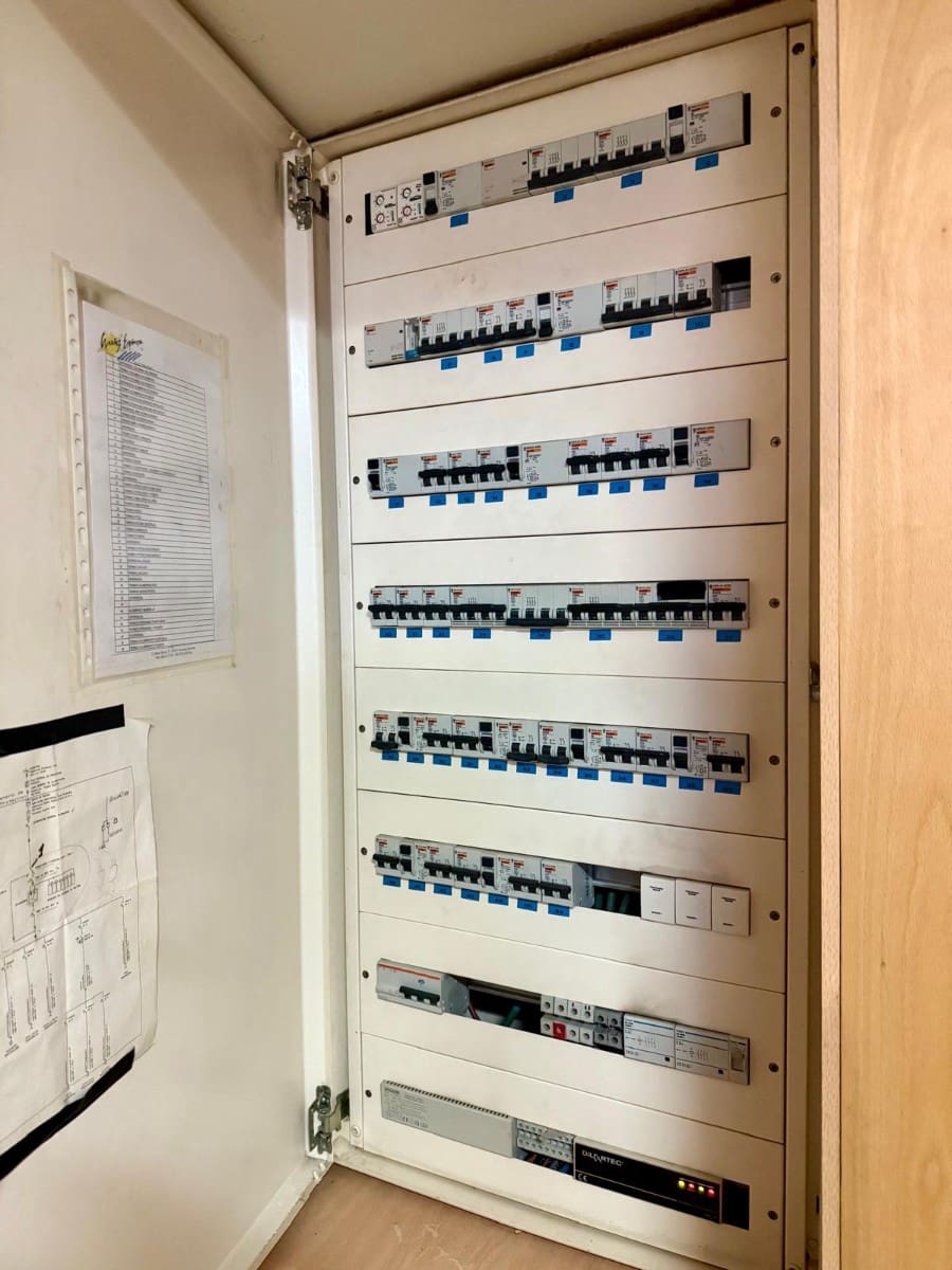 5 bedroom Villa for sale in San Miguel de Salinas with pool garage - € 675,000 (Ref: 9231325)