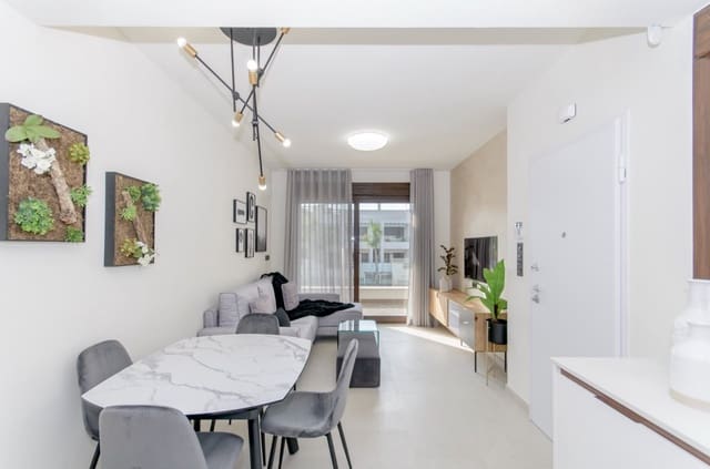 3 camera da letto Bungalow in vendita in Los Balcones con piscina - 335.000 € (Rif: 9232315)