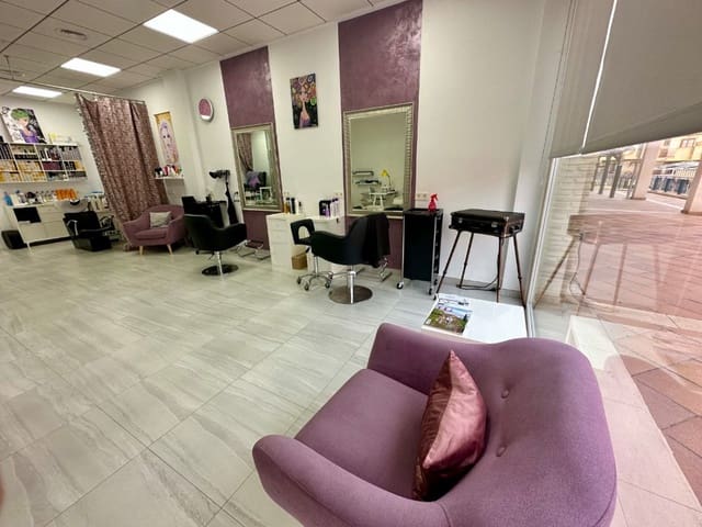 Commercial for sale in La Zenia, Orihuela - € 230,000 (Ref: 9232327)