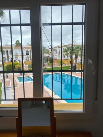 1 Zimmer Apartment zu vermieten in Villamartin, Orihuela mit Pool - 650 € (Ref: 9251864)