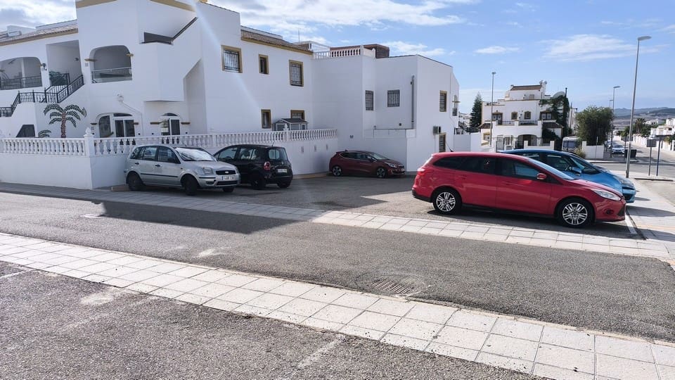 2 sovrum Lägenhet till salu i Vistabella med pool - 129 900 € (Ref: 9263122)