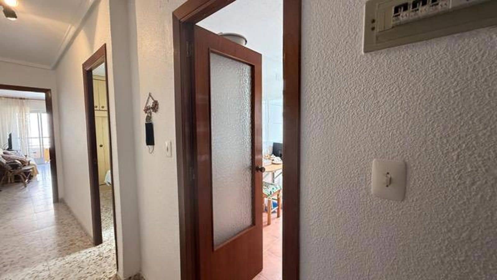 3 quarto Apartamento para venda em Torrevieja - 164 000 € (Ref: 9264013)