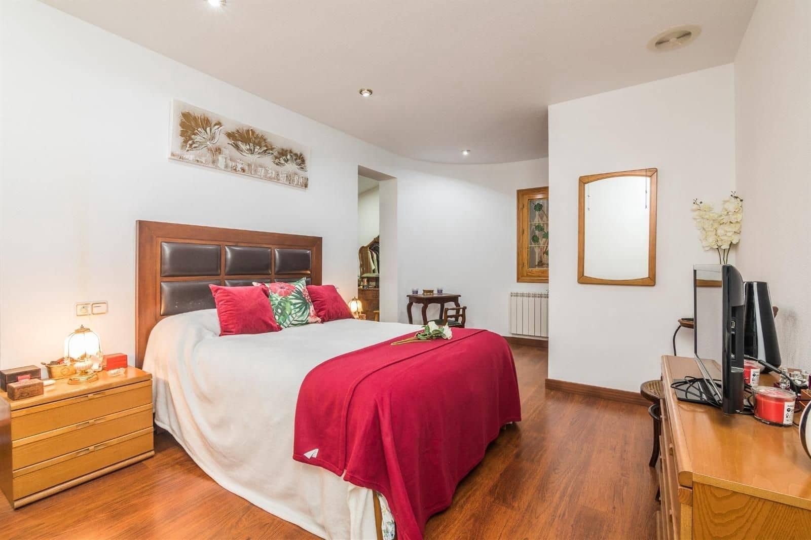 Chalet de 5 habitaciones en Elche / Elx en venta con piscina - 690.000 € (Ref: 9280947)