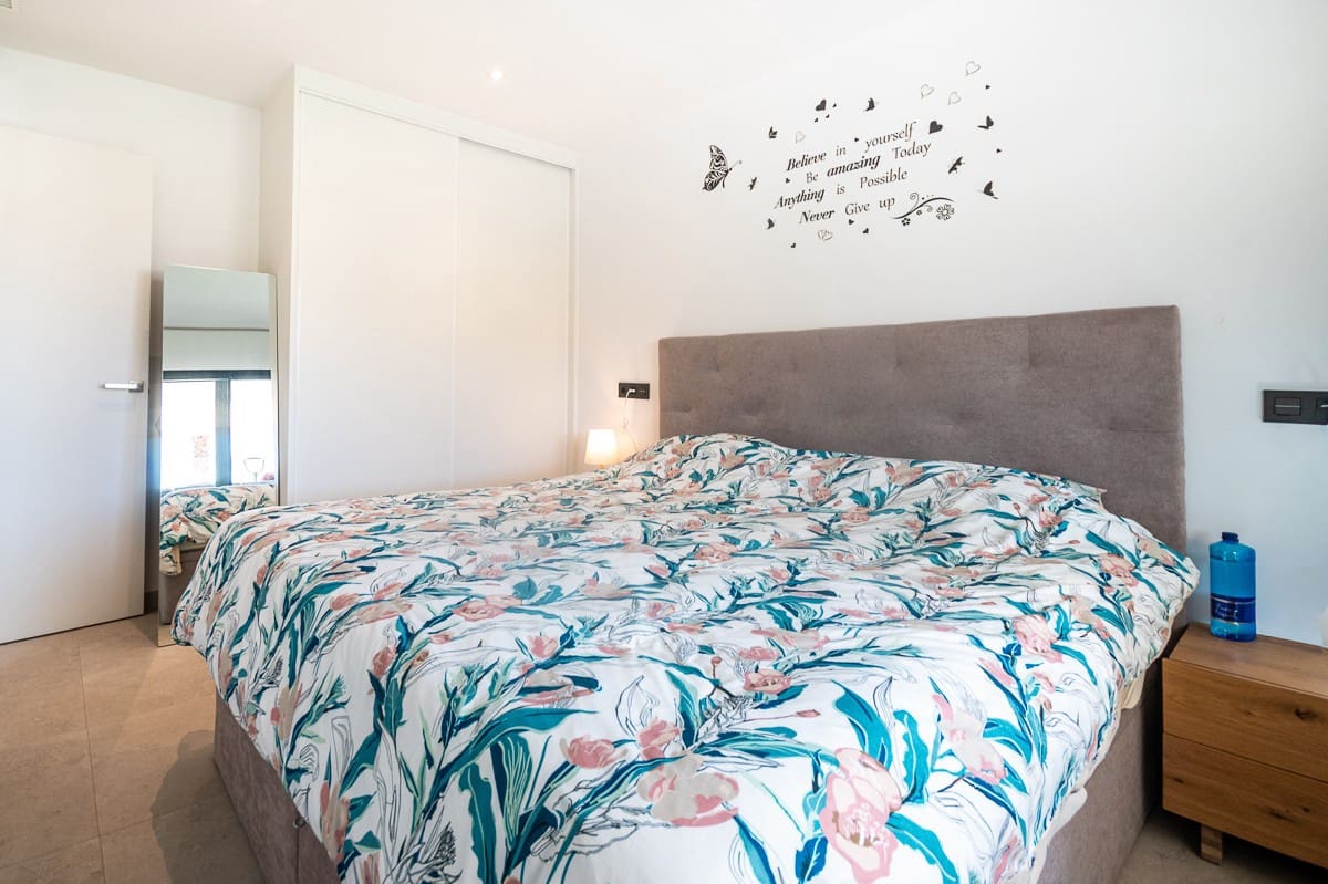 2 chambre Appartement à vendre à Lo Crispin avec piscine garage - 239 000 € (Ref: 9297358)