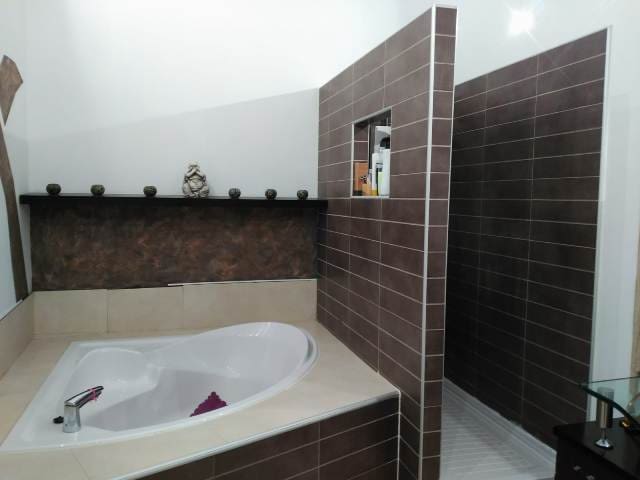 Chalet de 7 habitaciones en La Matanza en venta con piscina garaje - 475.000 € (Ref: 9304878)