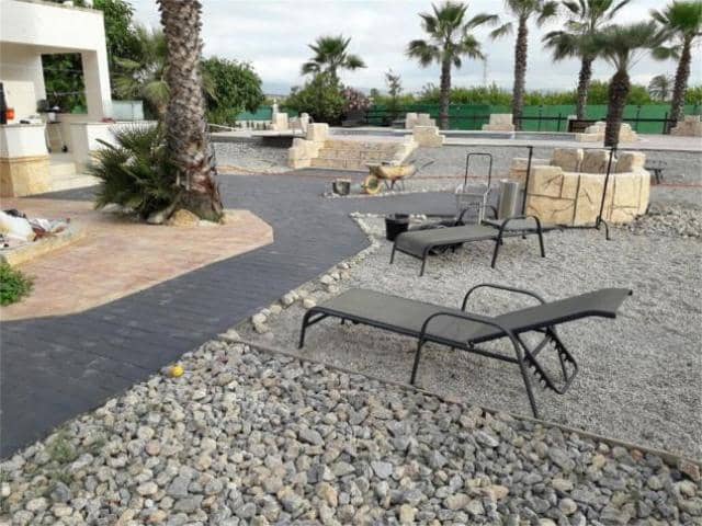 Chalet de 7 habitaciones en La Matanza, Orihuela en venta con piscina garaje - 475.000 € (Ref: 9304878)