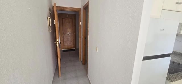 Lejlighed til salg i Los Europeos, Torrevieja med swimmingpool - € 92.969 (Ref: 9306296)