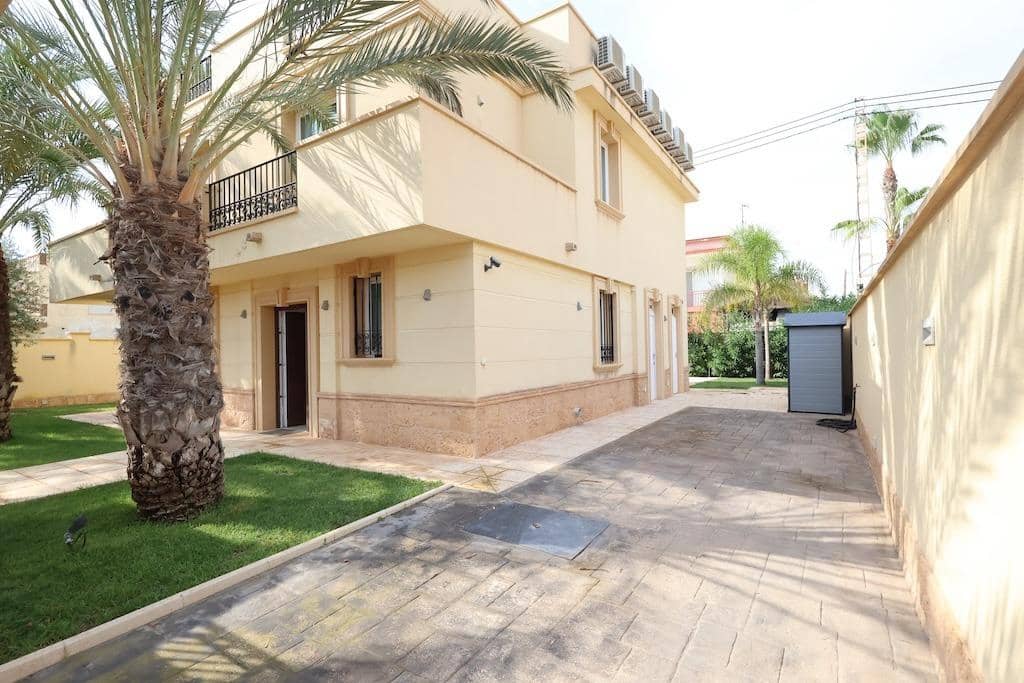 4 camera da letto Villa in vendita in Cabo Roig con piscina garage - 1.190.000 € (Rif: 9324232)