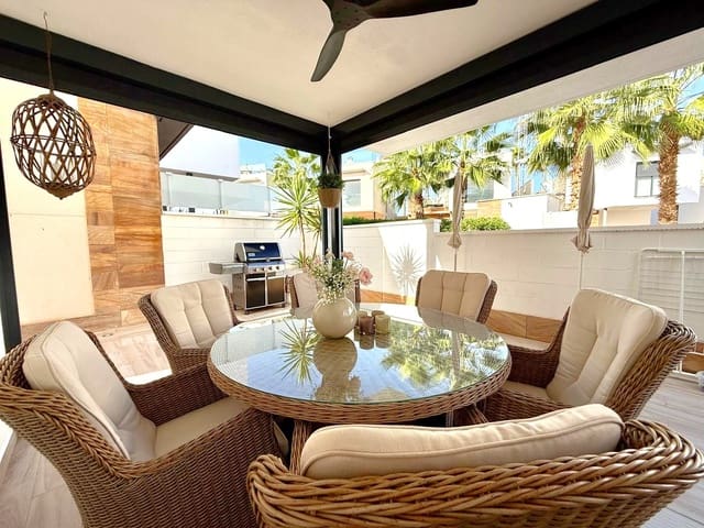 3 Zimmer Villa zu verkaufen in Lomas de Cabo Roig - Los Dolses, Orihuela mit Pool - 449.900 € (Ref: 9337535)