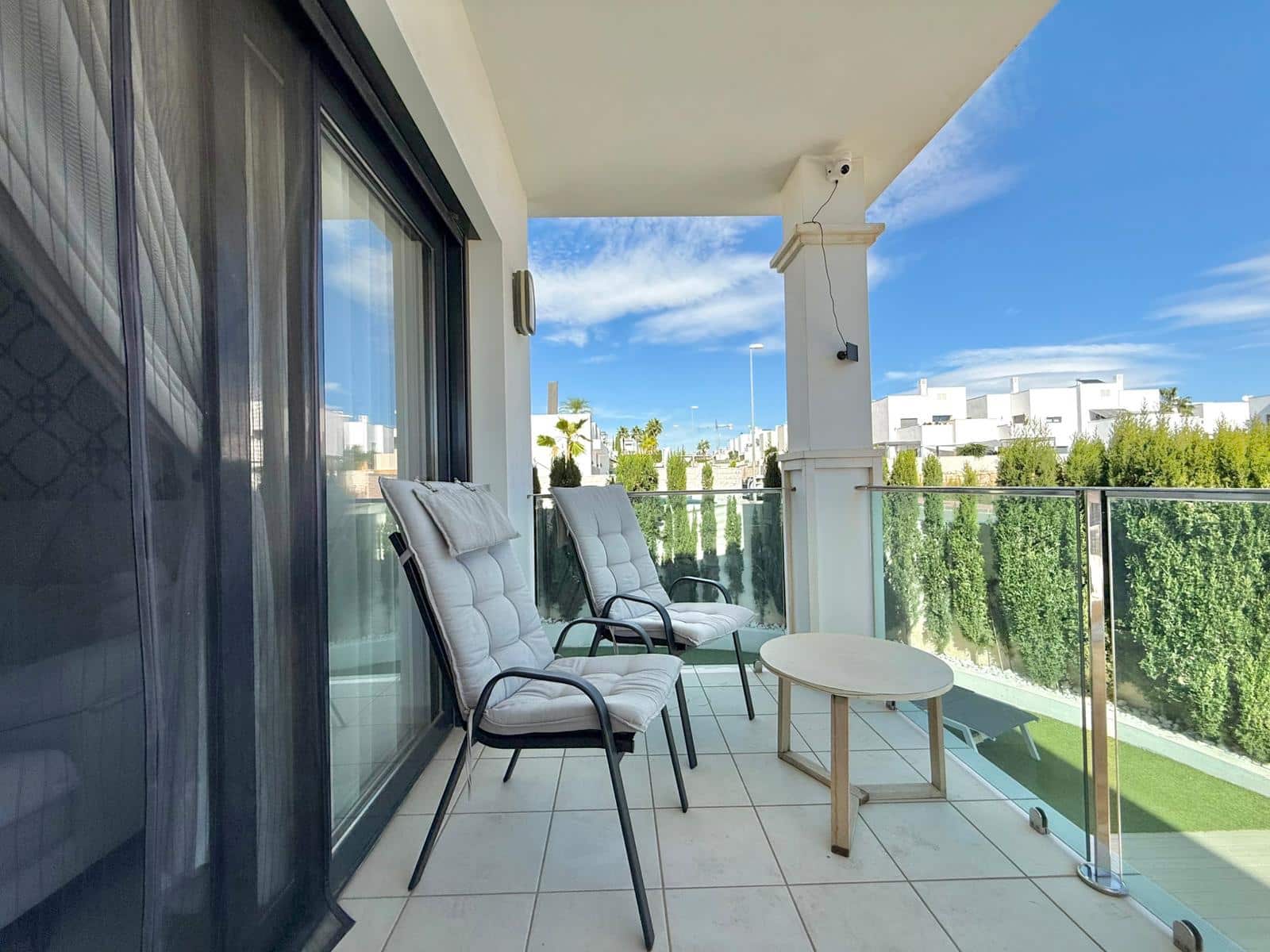 3 sovrum Semi-fristående Villa till salu i Pueblo Bravo - 325 000 € (Ref: 9340119)