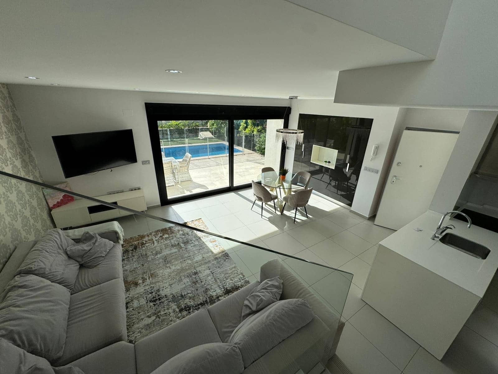 Chalet de 3 habitaciones en Pueblo Bravo en venta con piscina - 459.000 € (Ref: 9345284)