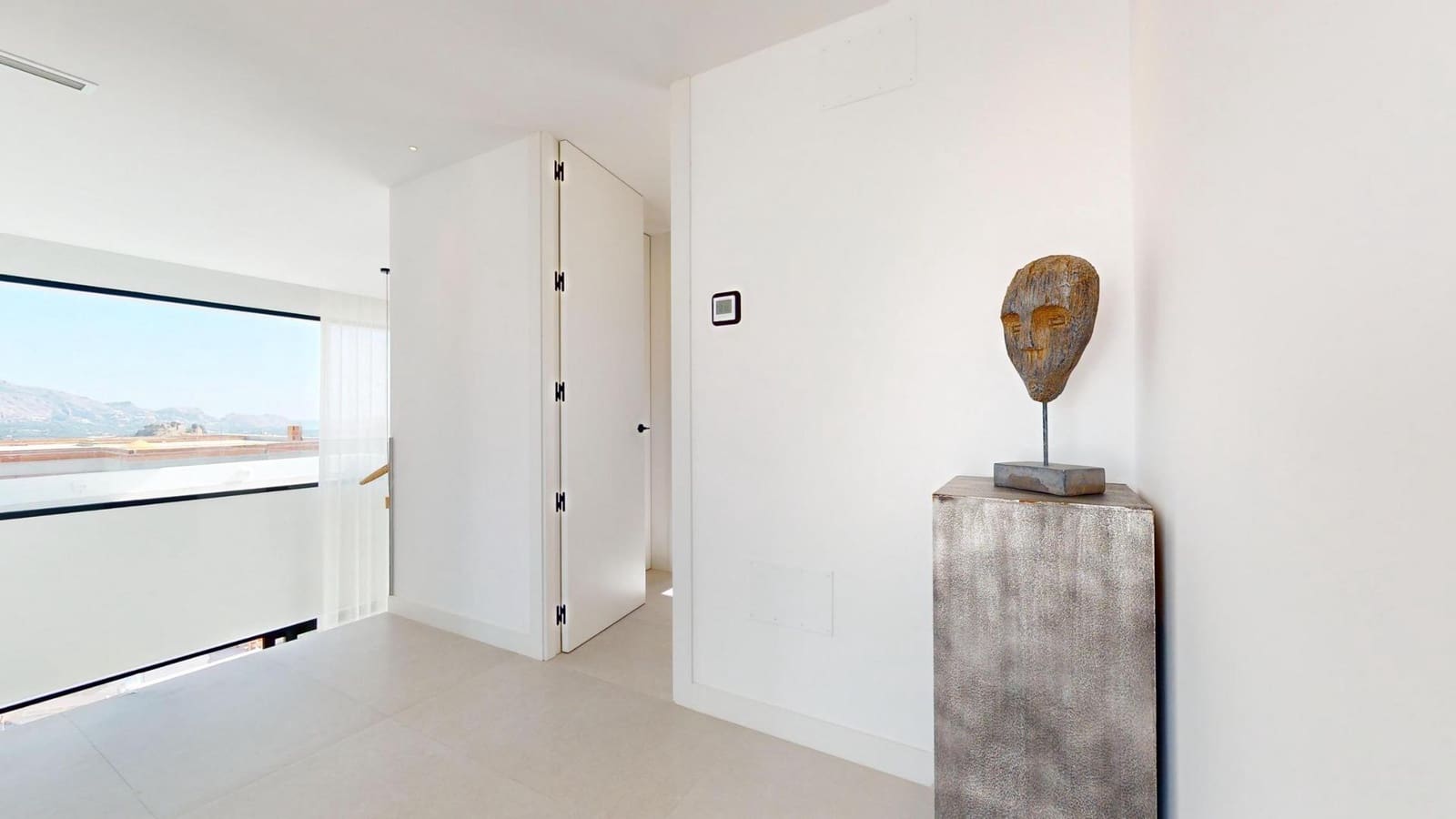 3 bedroom Villa for sale in Polop with pool - € 860,000 (Ref: 9346852)