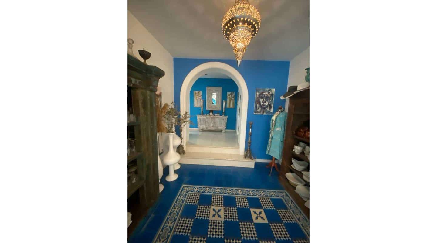 10 soverom Villa til salgs i San Isidro med svømmebasseng garasje - € 799 000 (Ref: 9353179)