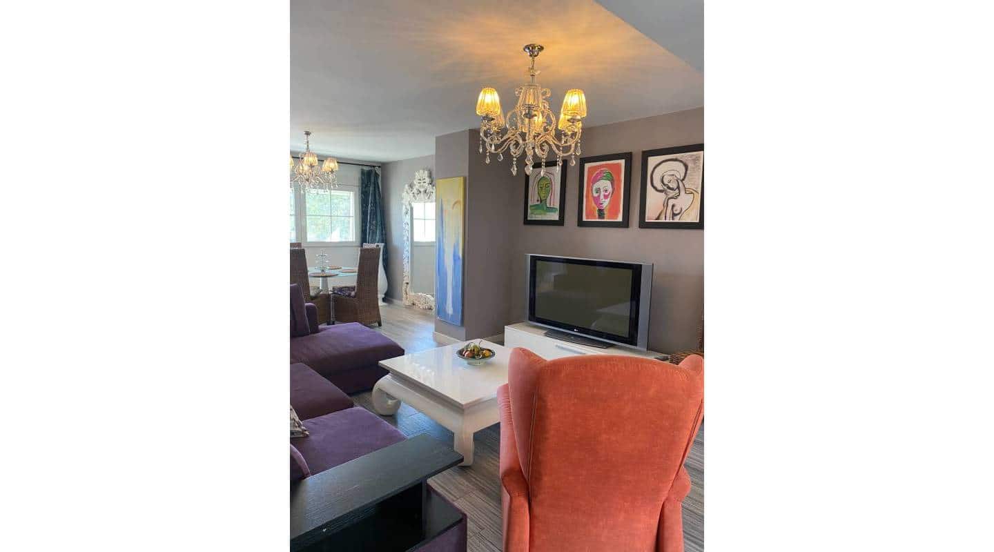 10 soverom Villa til salgs i San Isidro med svømmebasseng garasje - € 799 000 (Ref: 9353179)