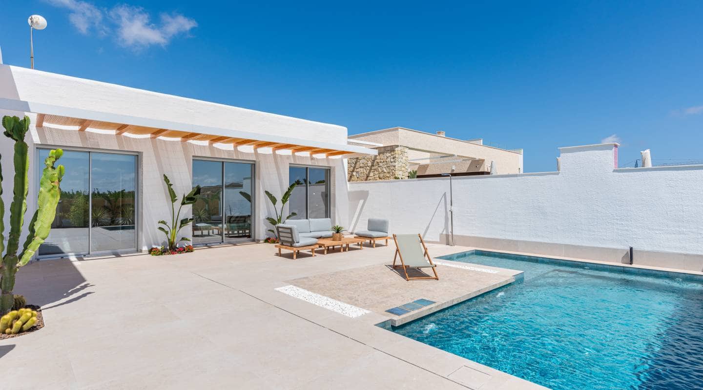 3 Zimmer Villa zu verkaufen in Benijofar mit Pool Garage - 539.900 € (Ref: 9366961)