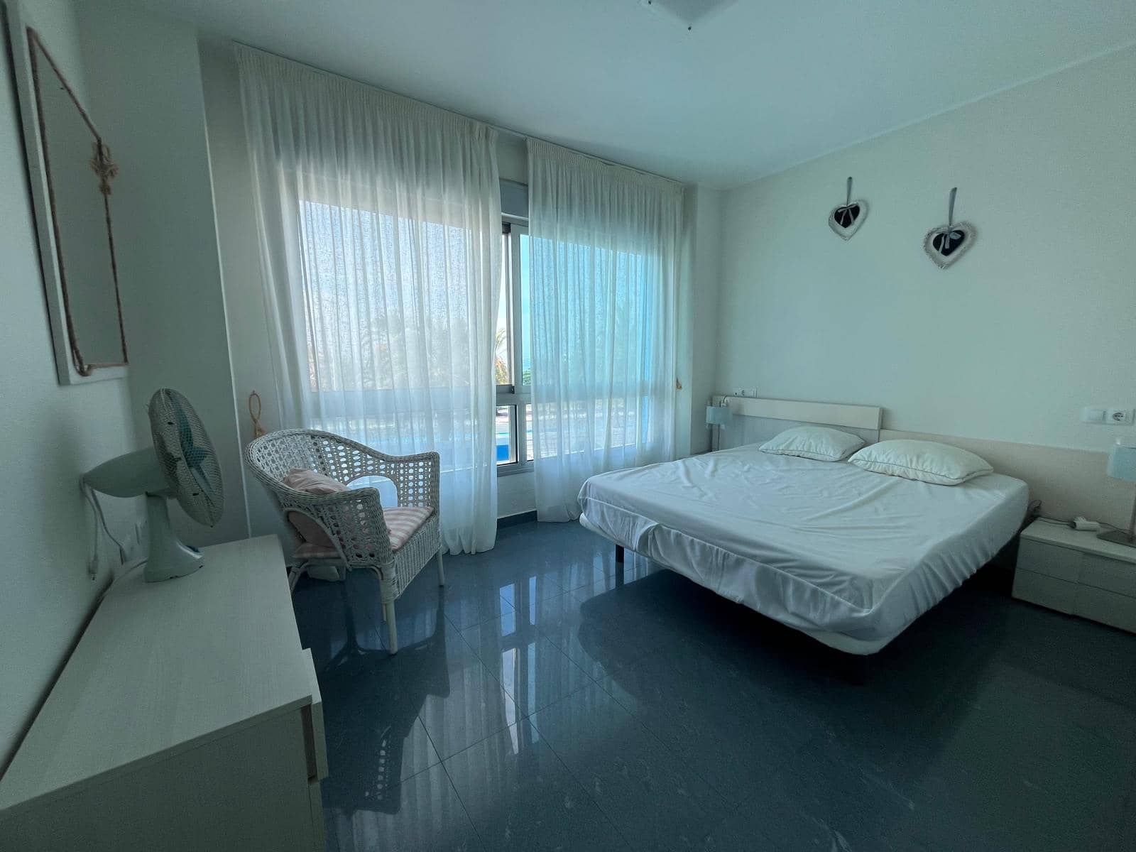 2 Zimmer Apartment zu verkaufen in La Manga del Mar Menor mit Pool Garage - 184.900 € (Ref: 9376627)