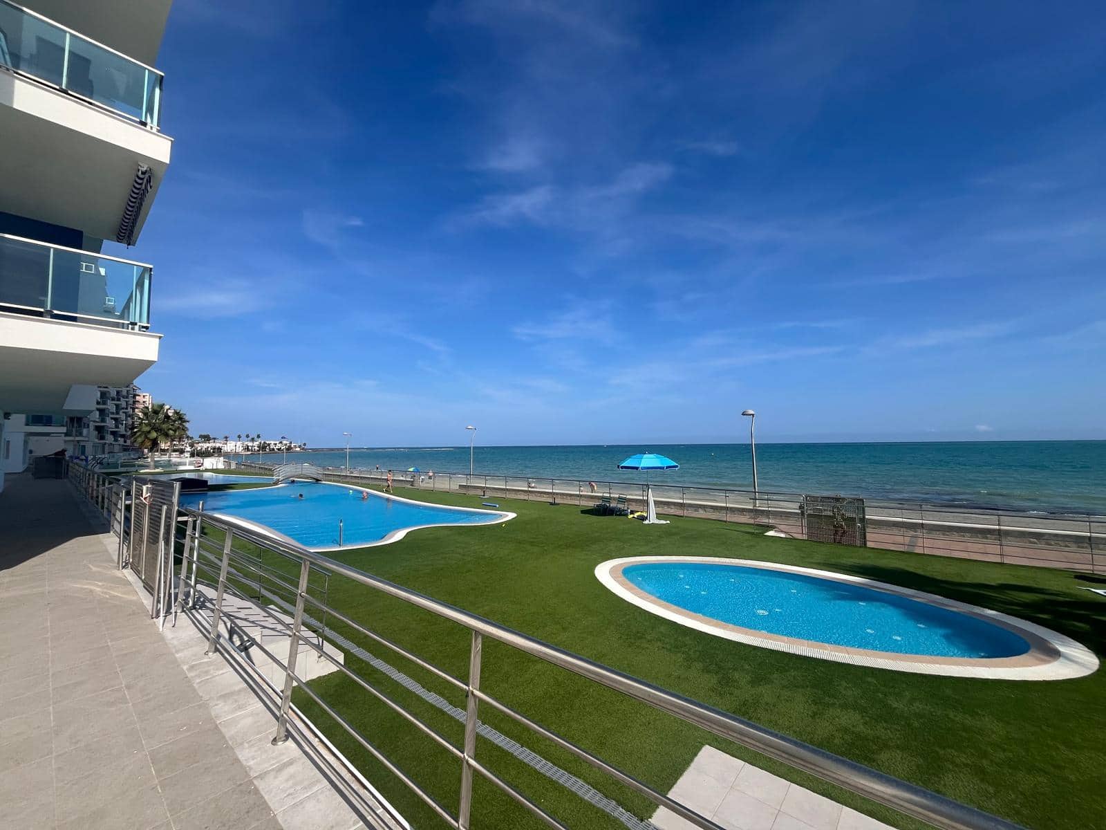 2 Zimmer Apartment zu verkaufen in La Manga del Mar Menor mit Pool Garage - 184.900 € (Ref: 9376627)