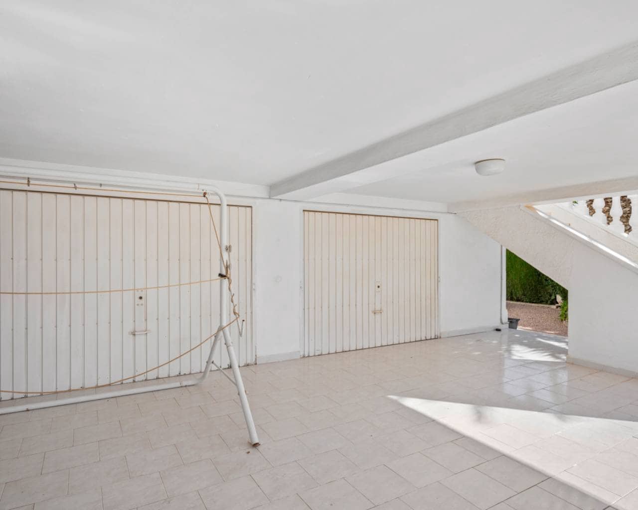 4 slaapkamer Villa te koop in Ciudad Quesada met zwembad garage - € 665.000 (Ref: 9379960)